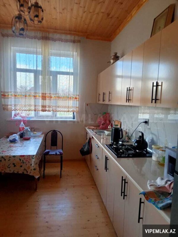 Gəncə şəhərində 2 otaqlı Həyət evi / Villa Kirayə verilir, 90 m² Gəncə şəhərində 2 otaqlı Həyət evi / Villa Kirayə verilir, 90 m²