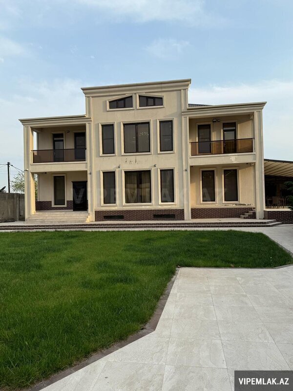 Xırdalan şəhərində 5 otaqlı Həyət evi / Villa Satılır, 550 m² Xırdalan şəhərində 5 otaqlı Həyət evi / Villa Satılır, 550 m²