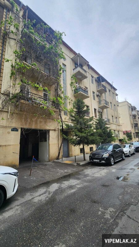 Səbail rayonunda 2 otaqlı Köhnə tikili Satılır, 55 m² Səbail rayonunda 2 otaqlı Köhnə tikili Satılır, 55 m²