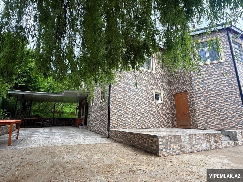 Quba şəhərində 8 otaqlı Həyət evi / Villa Kirayə verilir, 510 m² Quba şəhərində 8 otaqlı Həyət evi / Villa Kirayə verilir, 510 m²