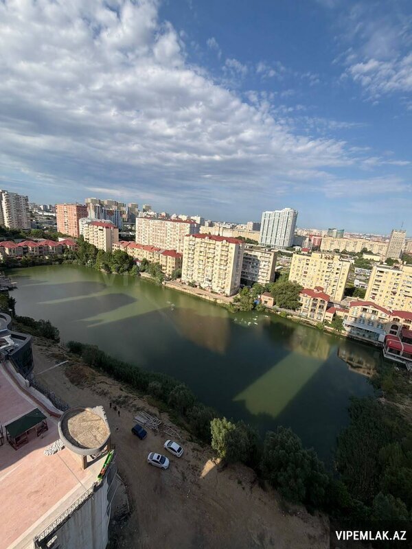 Yasamal rayonunda 3 otaqlı Yeni tikili Kirayə verilir, 130 m² Yasamal rayonunda 3 otaqlı Yeni tikili Kirayə verilir, 130 m²
