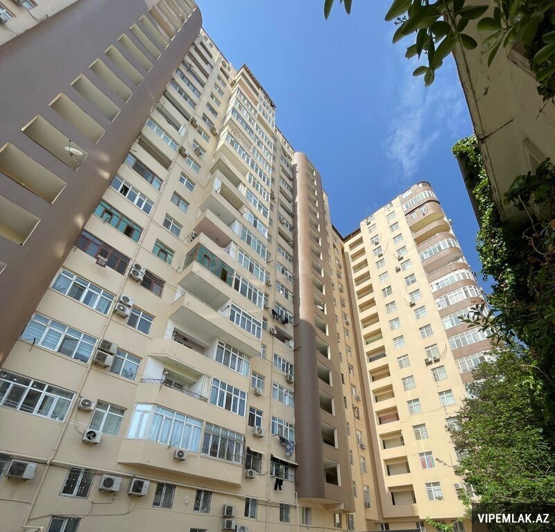 Yasamal rayonunda 4 otaqlı Yeni tikili Satılır, 130 m² Yasamal rayonunda 4 otaqlı Yeni tikili Satılır, 130 m²