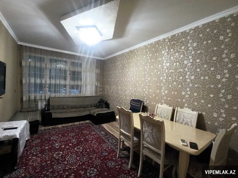 Nəsimi rayonunda 3 otaqlı Köhnə tikili Satılır, 80 m² Nəsimi rayonunda 3 otaqlı Köhnə tikili Satılır, 80 m²