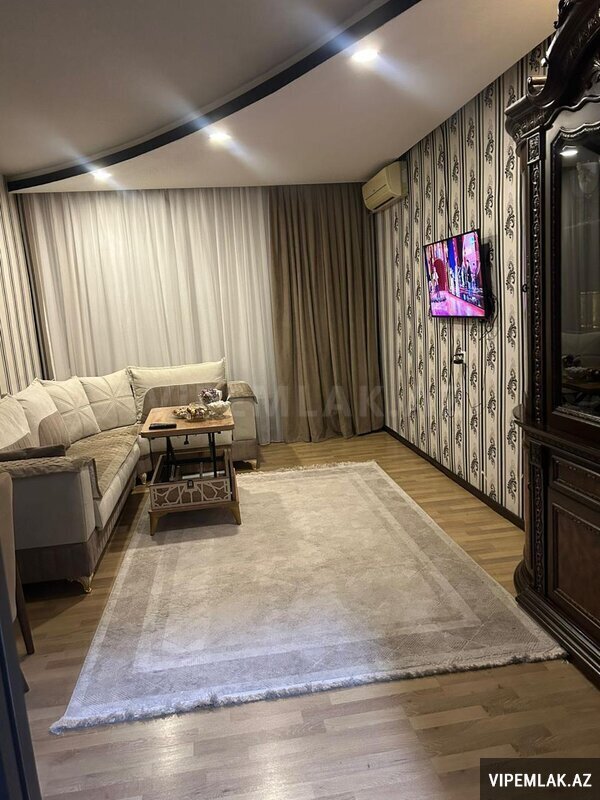 Sumqayıt şəhərində 3 otaqlı Köhnə tikili Satılır, 100 m² Sumqayıt şəhərində 3 otaqlı Köhnə tikili Satılır, 100 m²