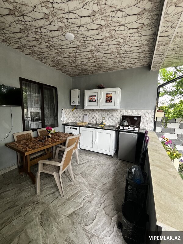 Xudat şəhərində 1 otaqlı Həyət evi / Villa Kirayə verilir, 60 m² Xudat şəhərində 1 otaqlı Həyət evi / Villa Kirayə verilir, 60 m²