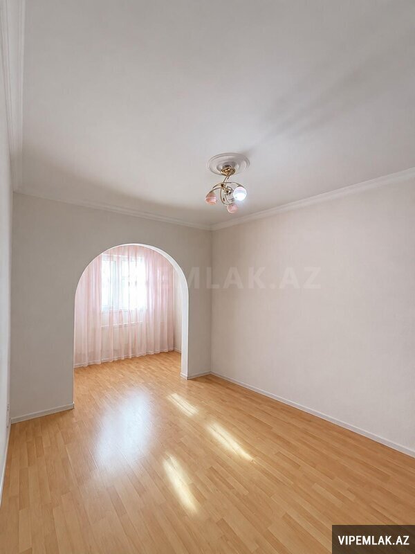 Yasamal rayonunda 3 otaqlı Köhnə tikili Satılır, 90 m² Yasamal rayonunda 3 otaqlı Köhnə tikili Satılır, 90 m²