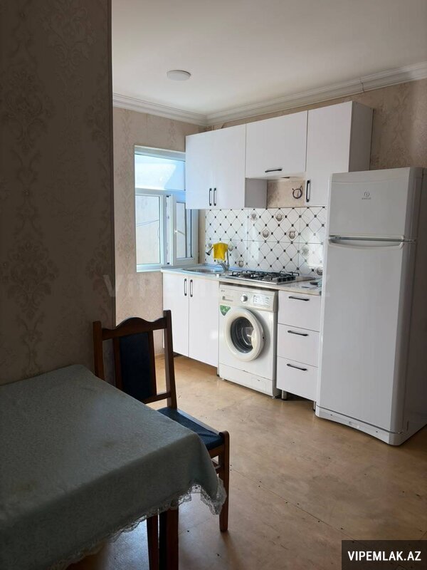 Sumqayıt şəhərində 1 otaqlı Köhnə tikili Kirayə verilir, 45 m² Sumqayıt şəhərində 1 otaqlı Köhnə tikili Kirayə verilir, 45 m²