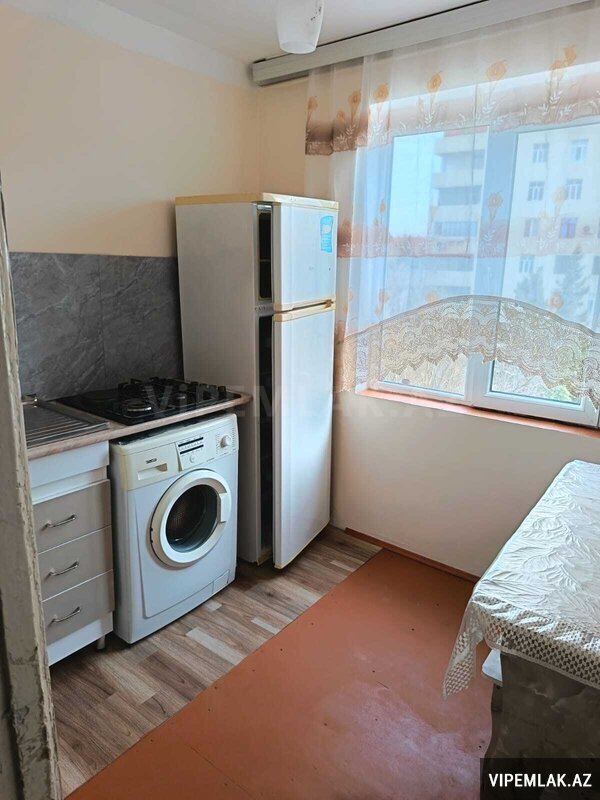 Sumqayıt şəhərində 1 otaqlı Köhnə tikili Kirayə verilir, 30 m² Sumqayıt şəhərində 1 otaqlı Köhnə tikili Kirayə verilir, 30 m²