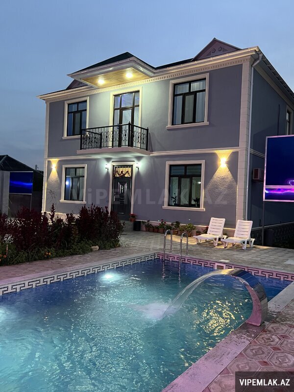 Qəbələ şəhərində 5 otaqlı Həyət evi / Villa Kirayə verilir, 260 m² Qəbələ şəhərində 5 otaqlı Həyət evi / Villa Kirayə verilir, 260 m²