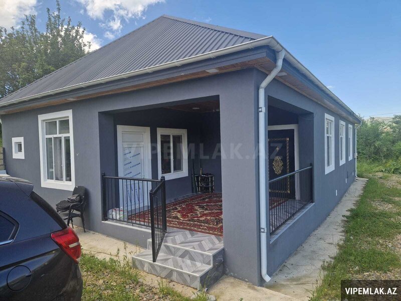 Gədəbəy şəhərində 4 otaqlı Həyət evi / Villa Satılır, 120 m² Gədəbəy şəhərində 4 otaqlı Həyət evi / Villa Satılır, 120 m²