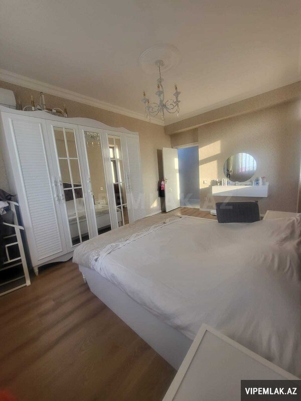 Suraxanı rayonunda 3 otaqlı Yeni tikili Satılır, 136 m² Suraxanı rayonunda 3 otaqlı Yeni tikili Satılır, 136 m²