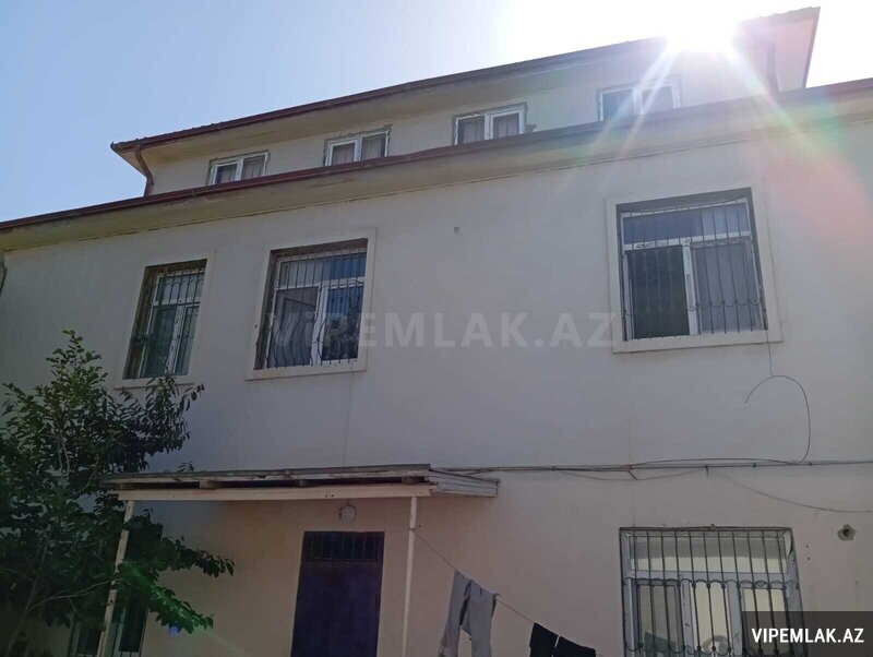 Sumqayıt şəhərində 7 otaqlı Həyət evi / Villa Satılır, 200 m² Sumqayıt şəhərində 7 otaqlı Həyət evi / Villa Satılır, 200 m²