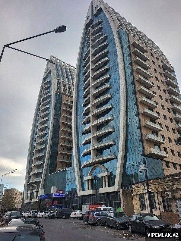 Yasamal rayonunda 4 otaqlı Ofis Satılır, 80 m² Yasamal rayonunda 4 otaqlı Ofis Satılır, 80 m²