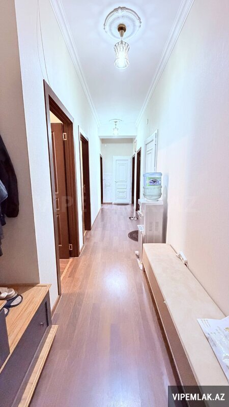 Suraxanı rayonunda 4 otaqlı Yeni tikili Satılır, 100 m² Suraxanı rayonunda 4 otaqlı Yeni tikili Satılır, 100 m²
