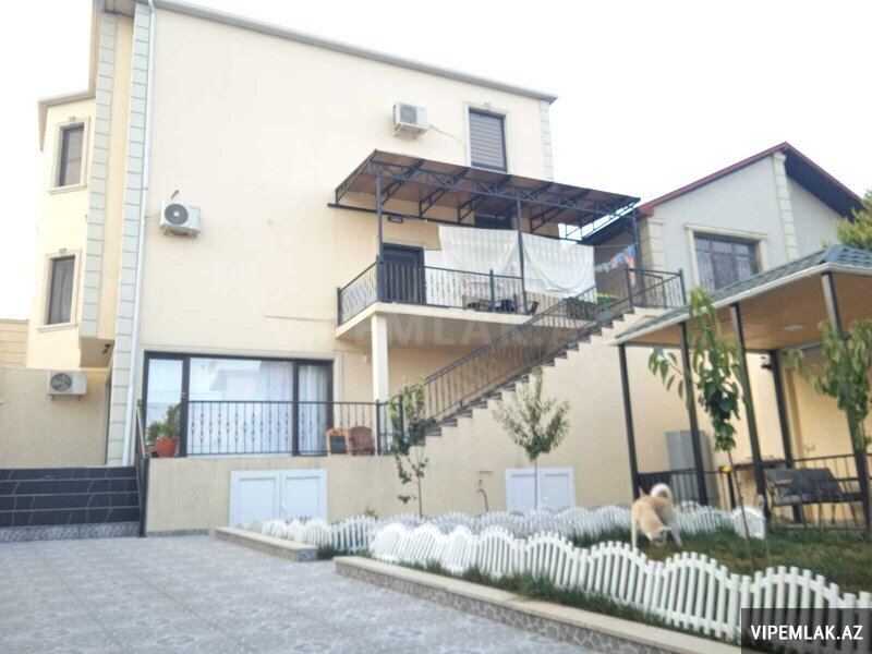 Səbail rayonunda 4 otaqlı Villa Satılır, 300 m² Səbail rayonunda 4 otaqlı Villa Satılır, 300 m²