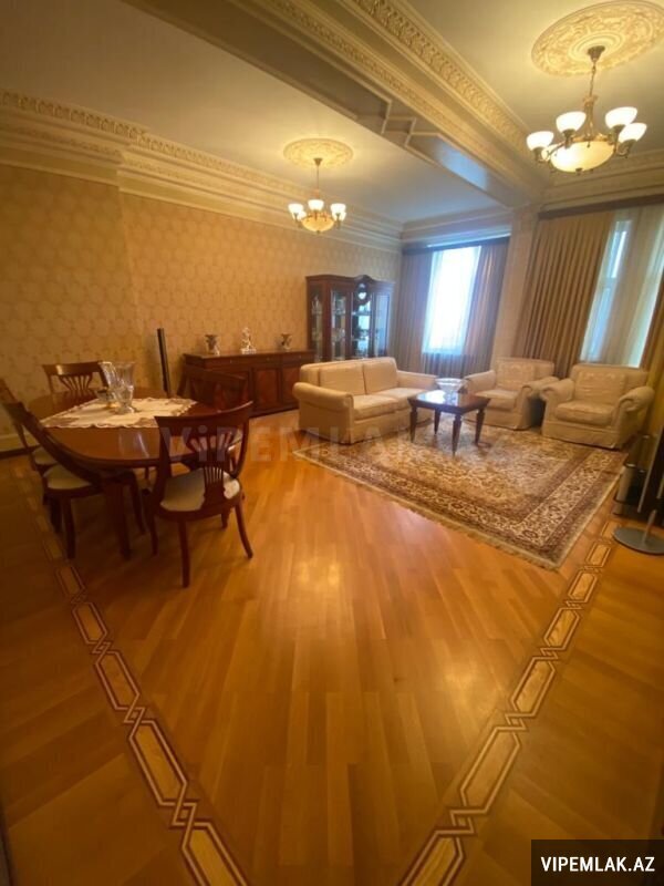 Yasamal rayonunda 4 otaqlı Yeni tikili Satılır, 170 m² Yasamal rayonunda 4 otaqlı Yeni tikili Satılır, 170 m²