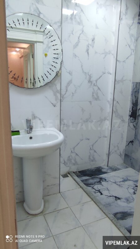 Gəncə şəhərində 3 otaqlı Yeni tikili Kirayə verilir, 116 m² Gəncə şəhərində 3 otaqlı Yeni tikili Kirayə verilir, 116 m²