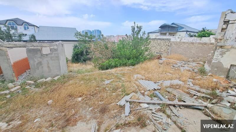 Torpaq satılır, Badamdar, Bakı