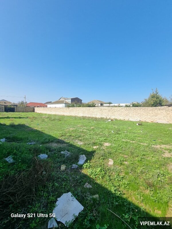 Torpaq satılır, Buzovna, Bakı