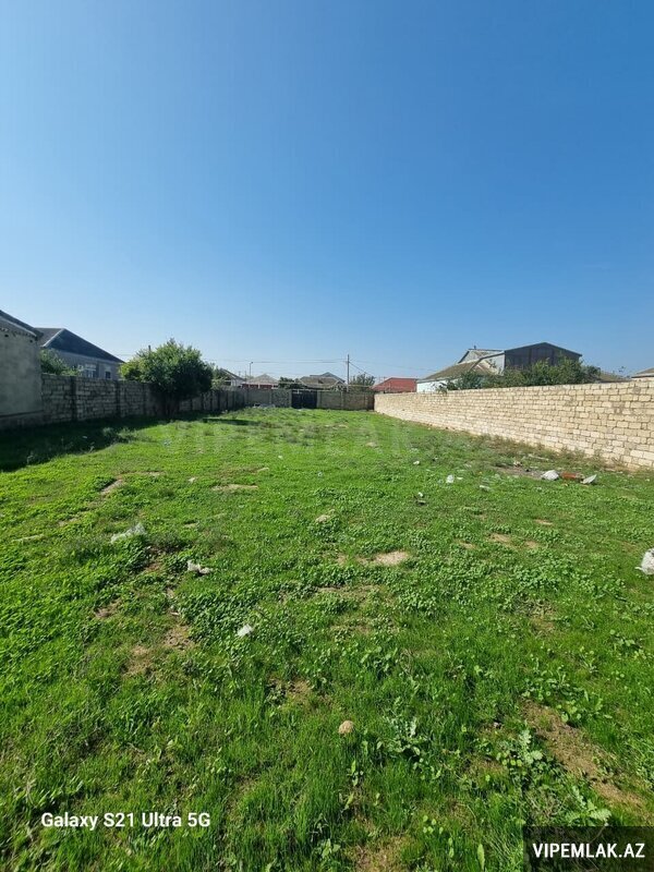 Torpaq satılır, Buzovna, Bakı