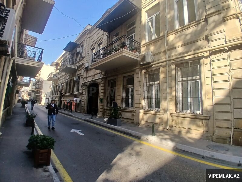 2 otaqlı mənzil satılır, Səbail, Bakı